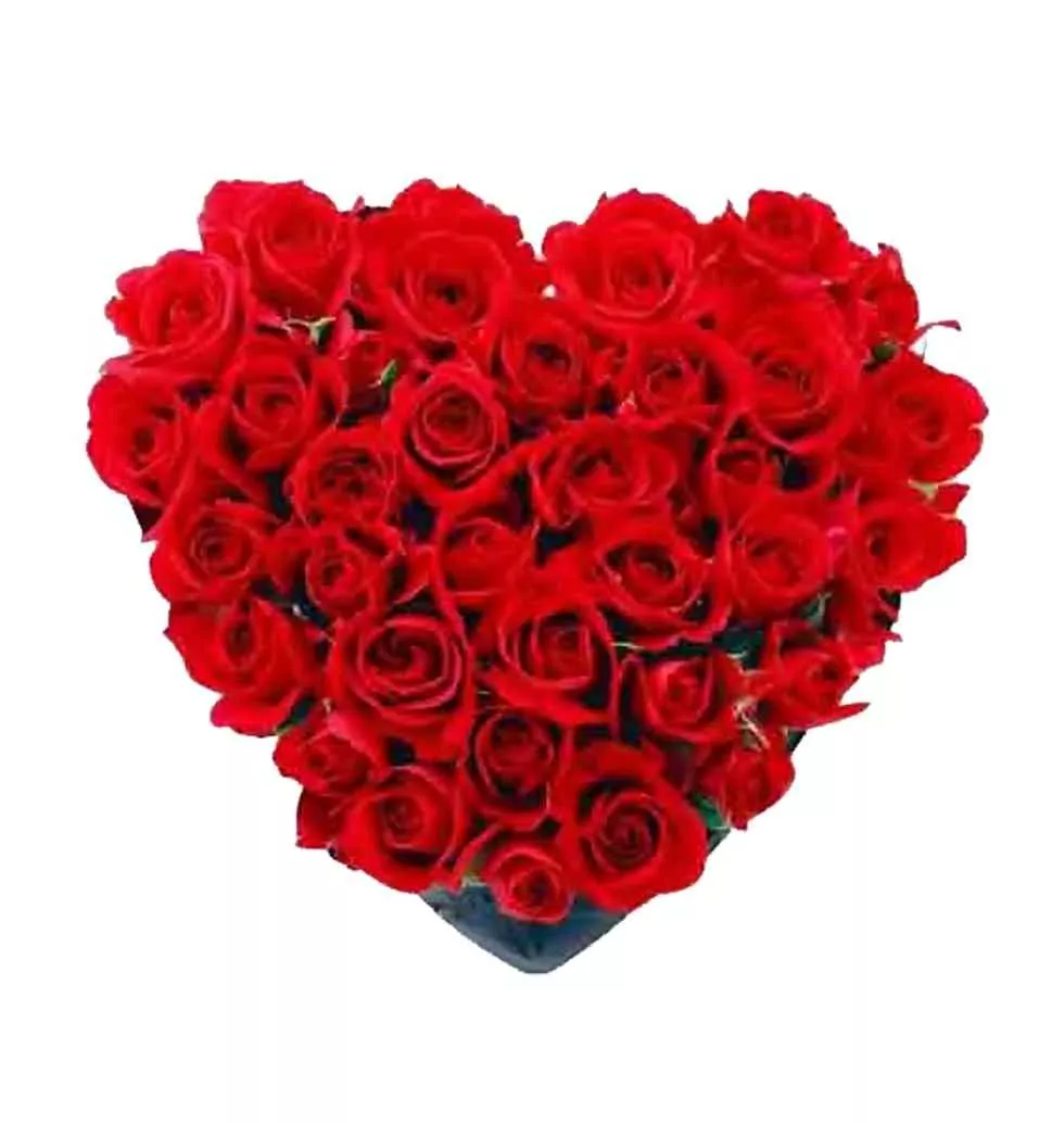 Breathtaking Heart Shaped Arrangement of Roses