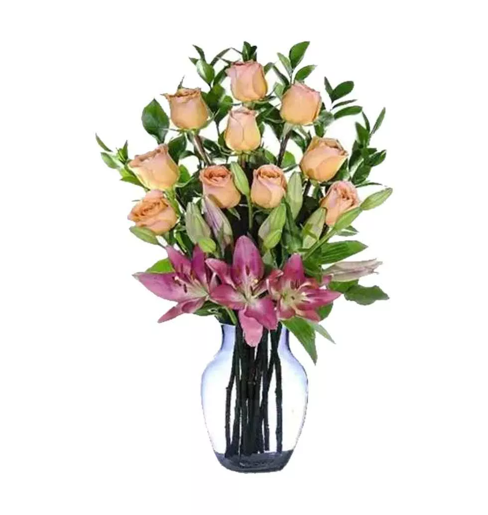 Classic Display of Roses N Lilies in Vase